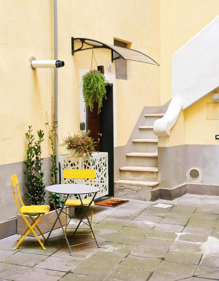 Appartamento In Urbs Salerno Esterno foto
